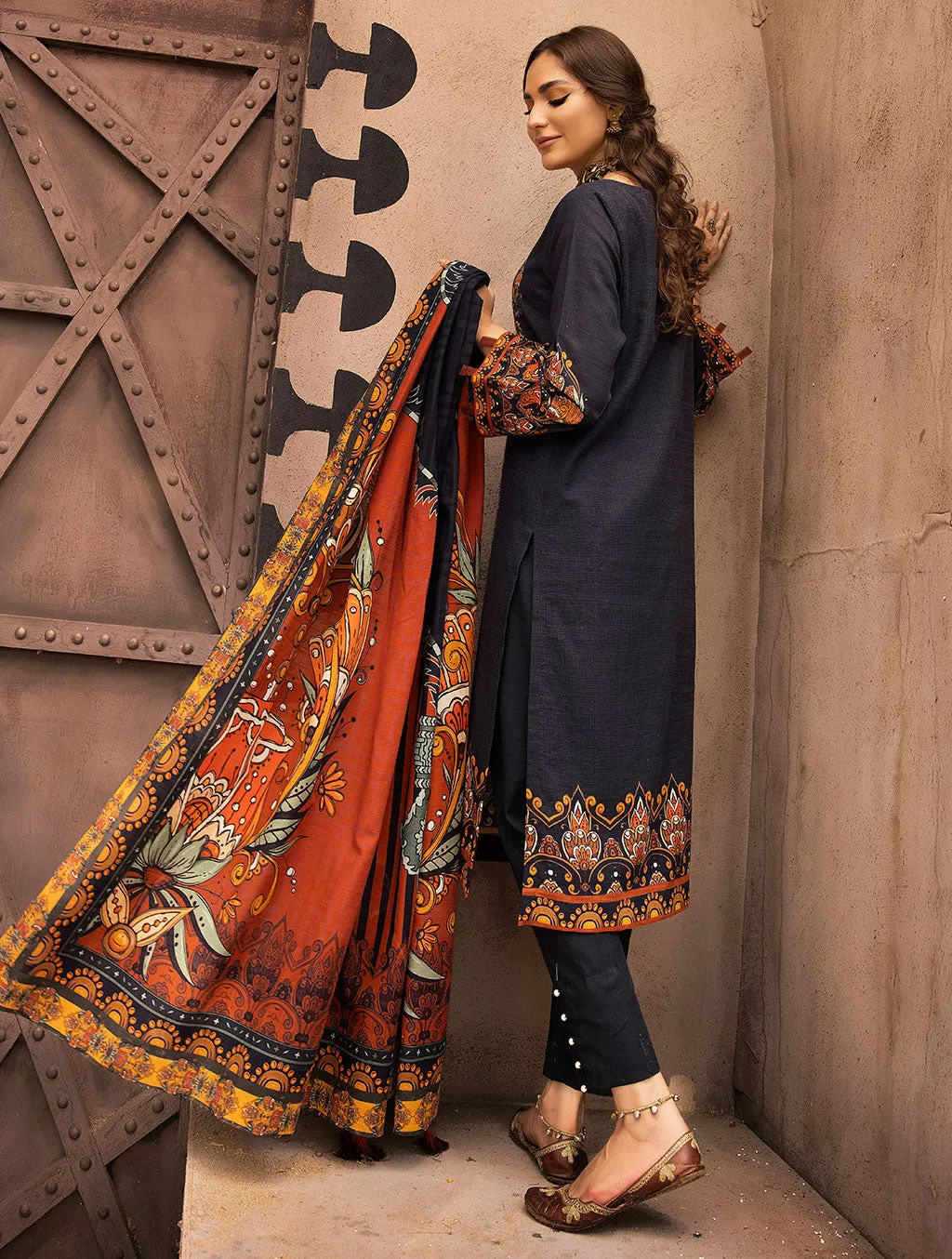 3 Piece Unstitched Khaddar Suit KKH-1497