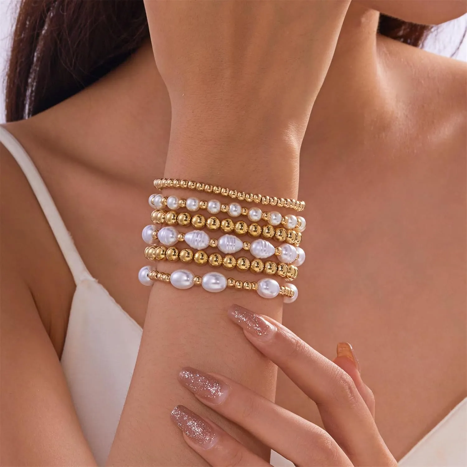4Pcs/6Pcs Gold Pearl Bracelets Stack for Women Non Tarnish Dainty Beaded Charm Pearl Bracelets Set Cute Heart Bow Knot Bracelets Wedding Bridal Birthday Jewelry