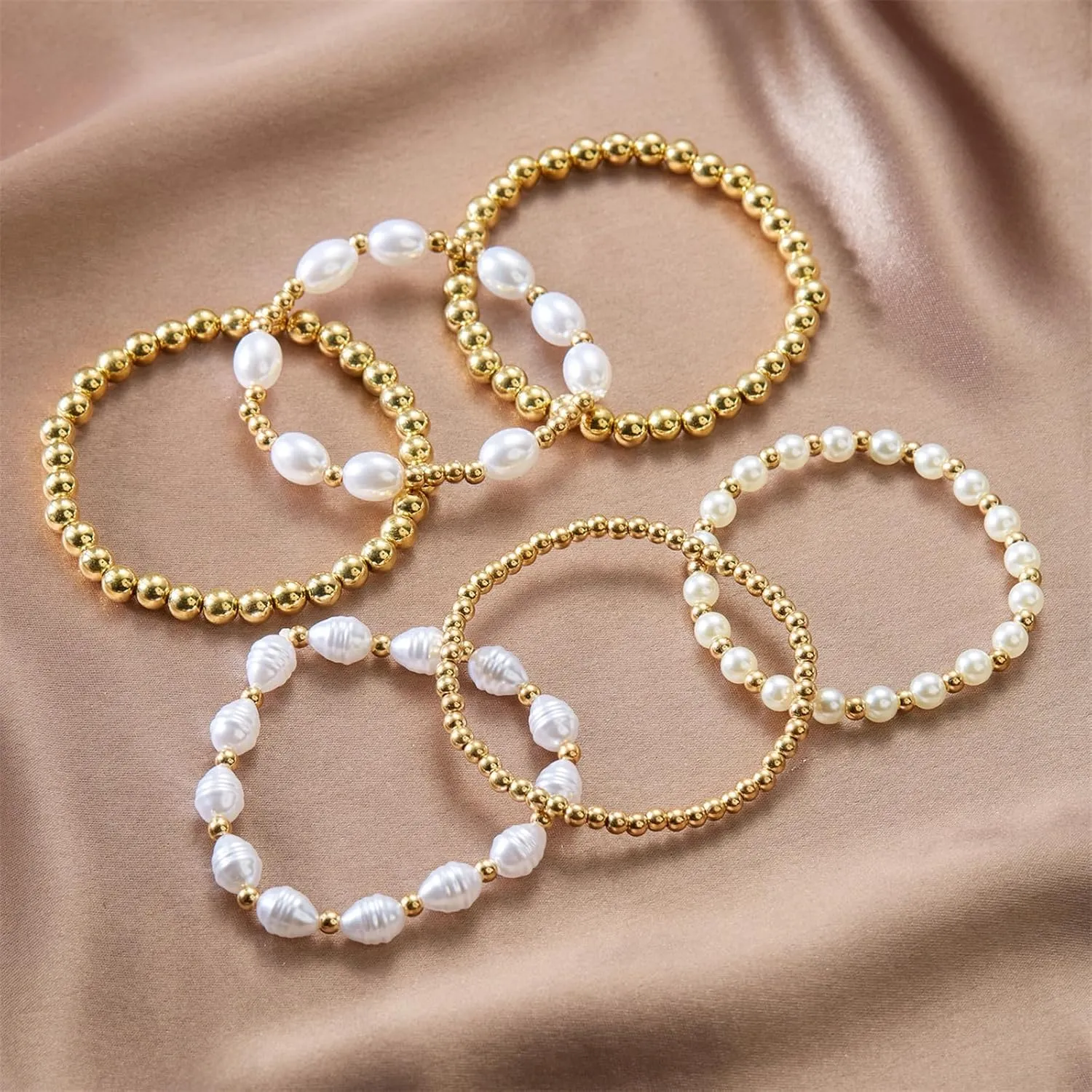4Pcs/6Pcs Gold Pearl Bracelets Stack for Women Non Tarnish Dainty Beaded Charm Pearl Bracelets Set Cute Heart Bow Knot Bracelets Wedding Bridal Birthday Jewelry