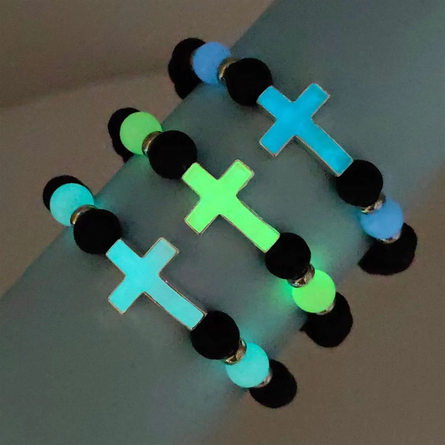 8mm Natural Volcanic Stone Bracelets,Luminous Cross BraceletsSuitable for men, women, couples, Healing Crystal Elastic Stretch Beads Bracelet,Religion Holy Communion Bracelet for Women