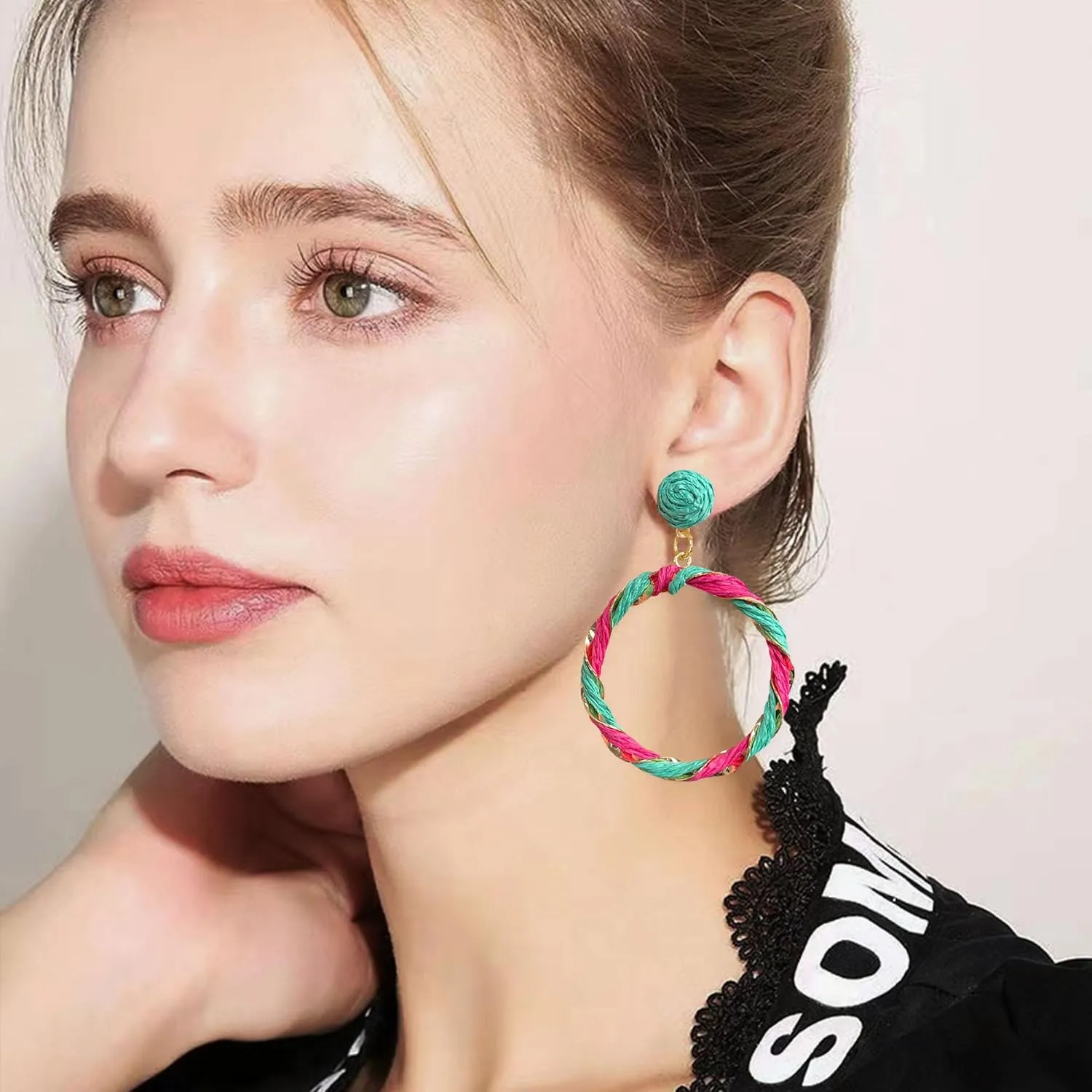 Boho Raffia Big Hoop Dangle Earrings Twisted Statement Rattan Round Geometric Earrings For Summer Beach Vacation