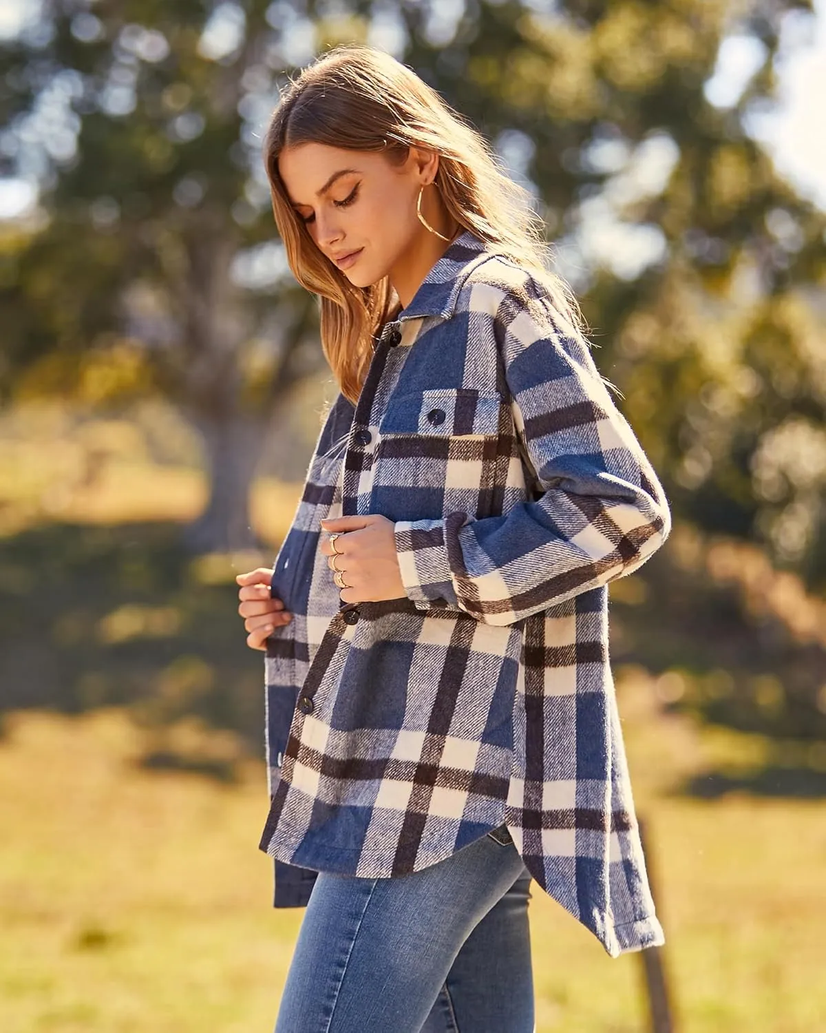 BTFBM Women's Long Sleeve Button Down Jackets Plaid Flannel Shirts Tops Casual Lapel V Neck Oversized Shackets Blouses Top