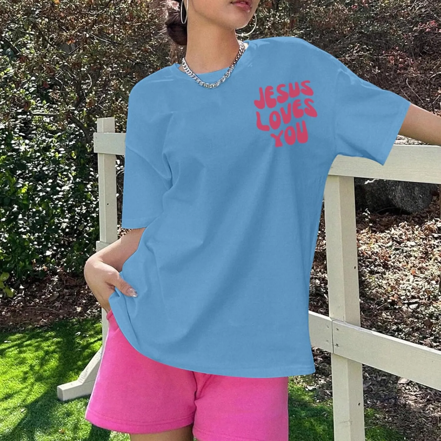 Christian Jesus Shirts for Women Oversized Jesus Loves You Tshirts Religious Faith Shirt Inspirational Graphic Tees