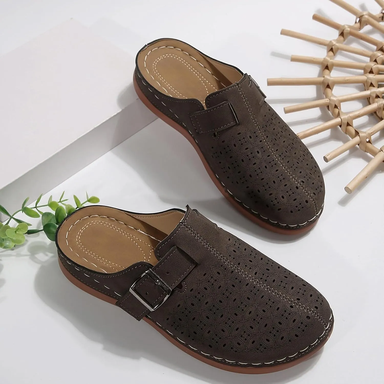 Clogs for Women Close Toe Wedge Sandals with Arch Support Summer Slip On Orthopedic Sandals Comfortable Slingback Buckle Mules