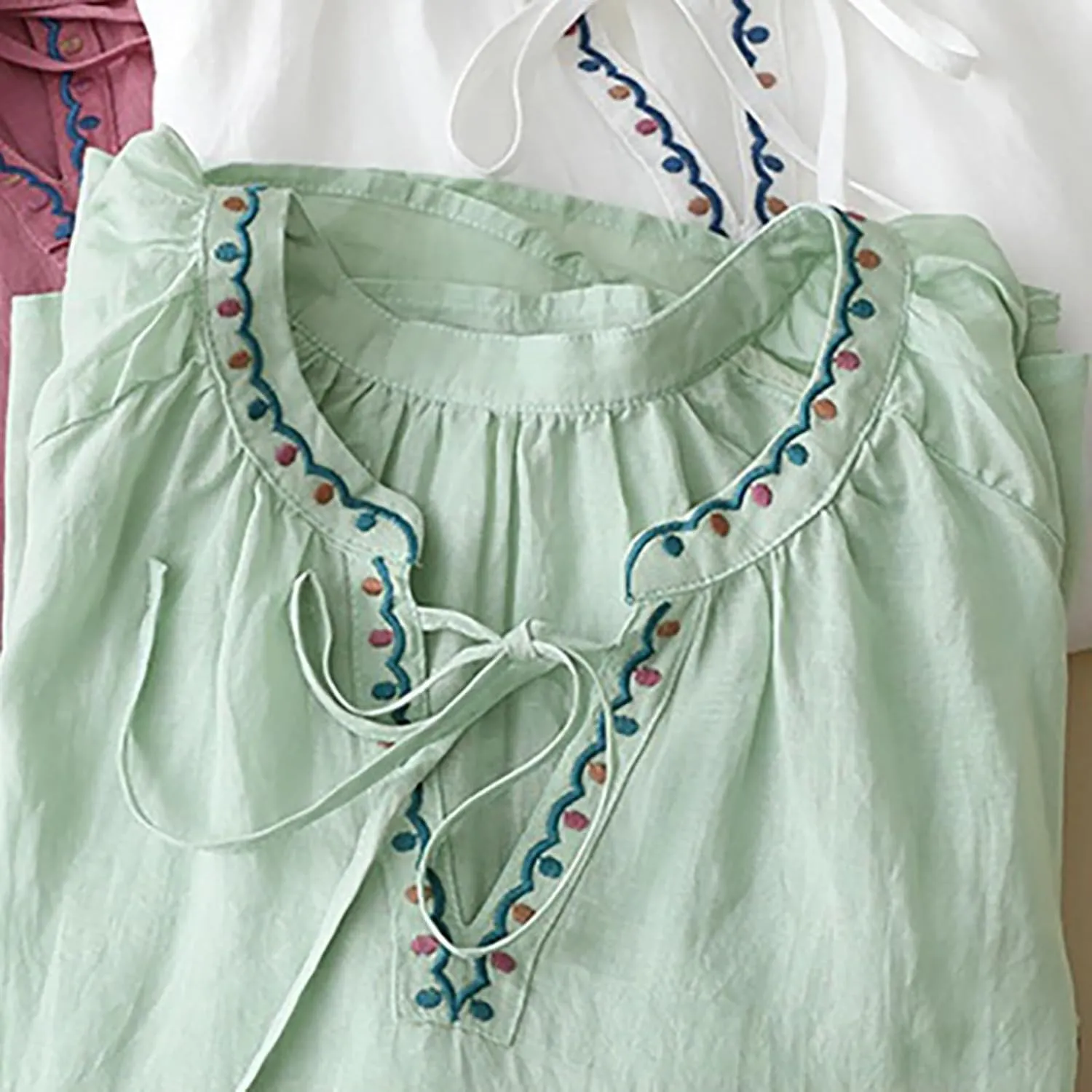Cotton Linen Shirts for Women 2025 Trendy Summer Floral Embroidered 3/4 Sleeve Flowy Blouse Dressy Casual Boho Tops
