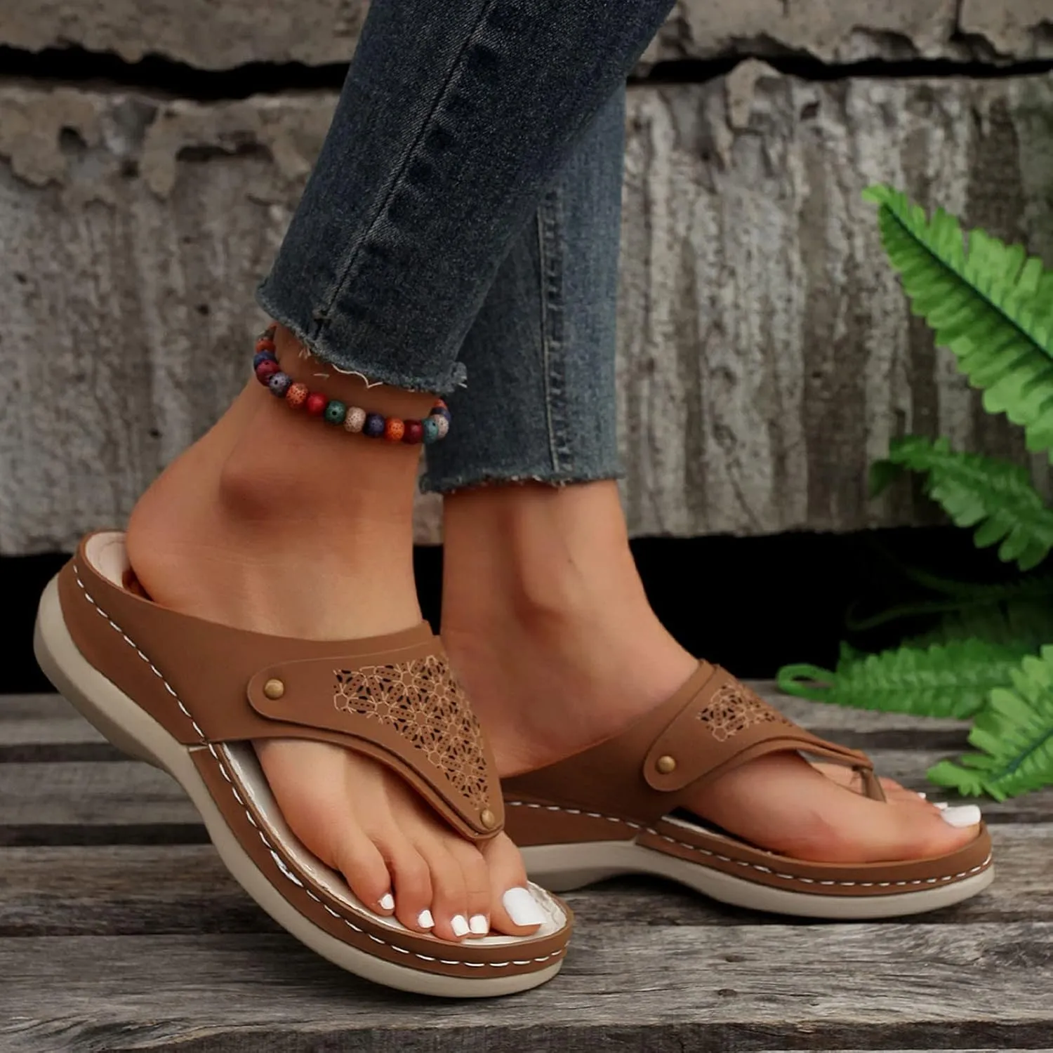 Flats Sandals for Women Orthopedic Bohemian Breathable Open Toe Fashion 2025 Summer Walking Thong Shoe