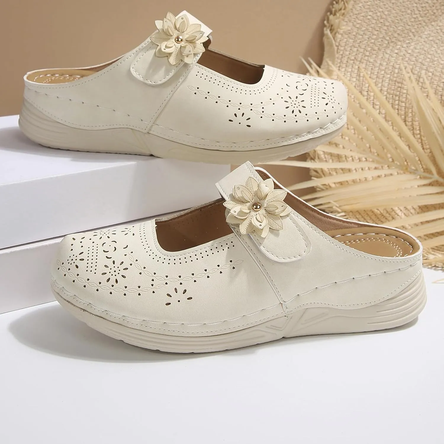 Leather Mary Jane Clogs for Women Slip On Casual Comfortable Mules Shoes with Arch Support Closed Toe Sandals Wedge Low Heel Sandal Round Head Soft Mules Cutout Slip-On Loafers Slides Backless