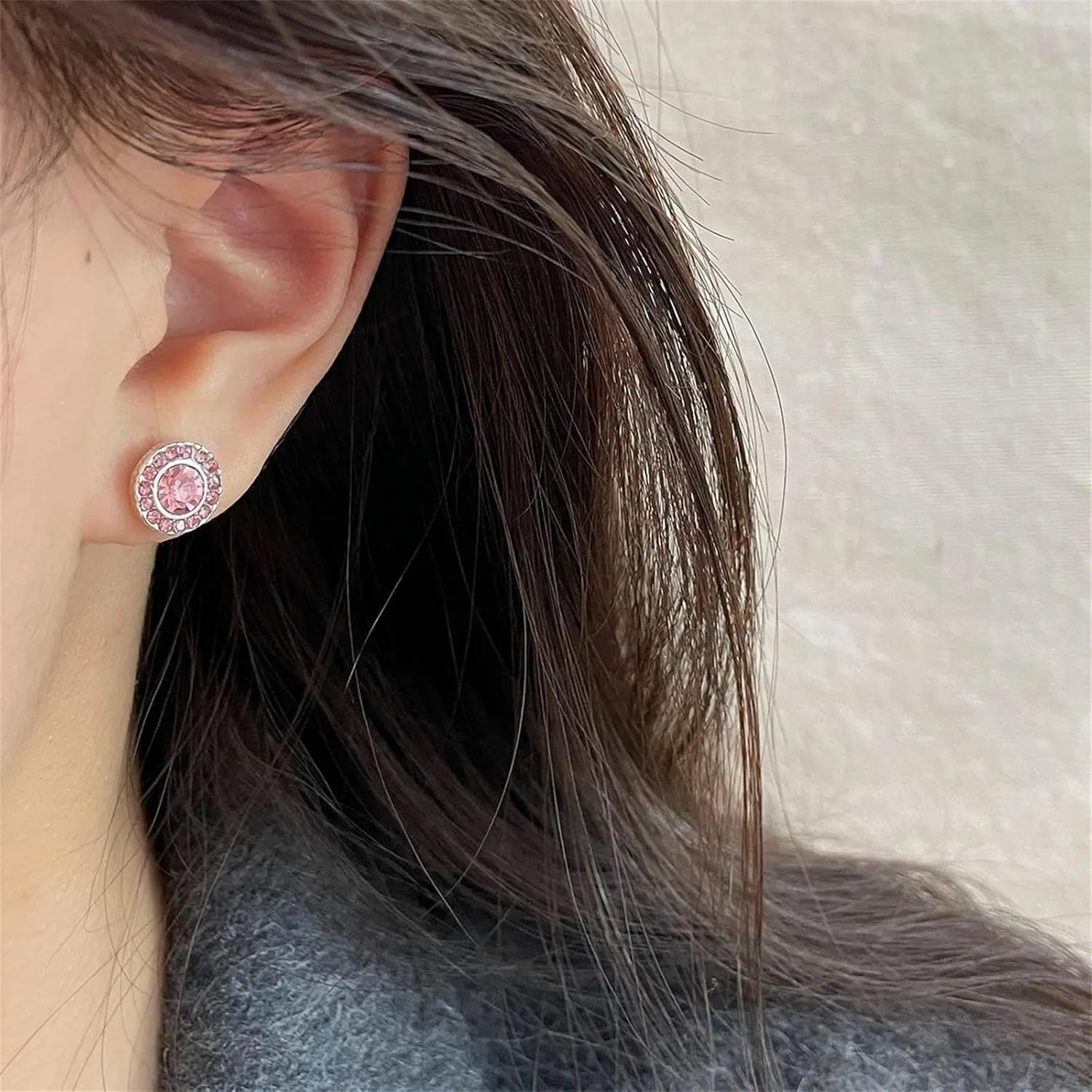 MALOYANVE Crystal Round Earrings Exquisite Sparkly Small Lightweight Circle Rhinestone Cubic Zirconia Stud Earrings Wedding Jewelry Gifts for Women