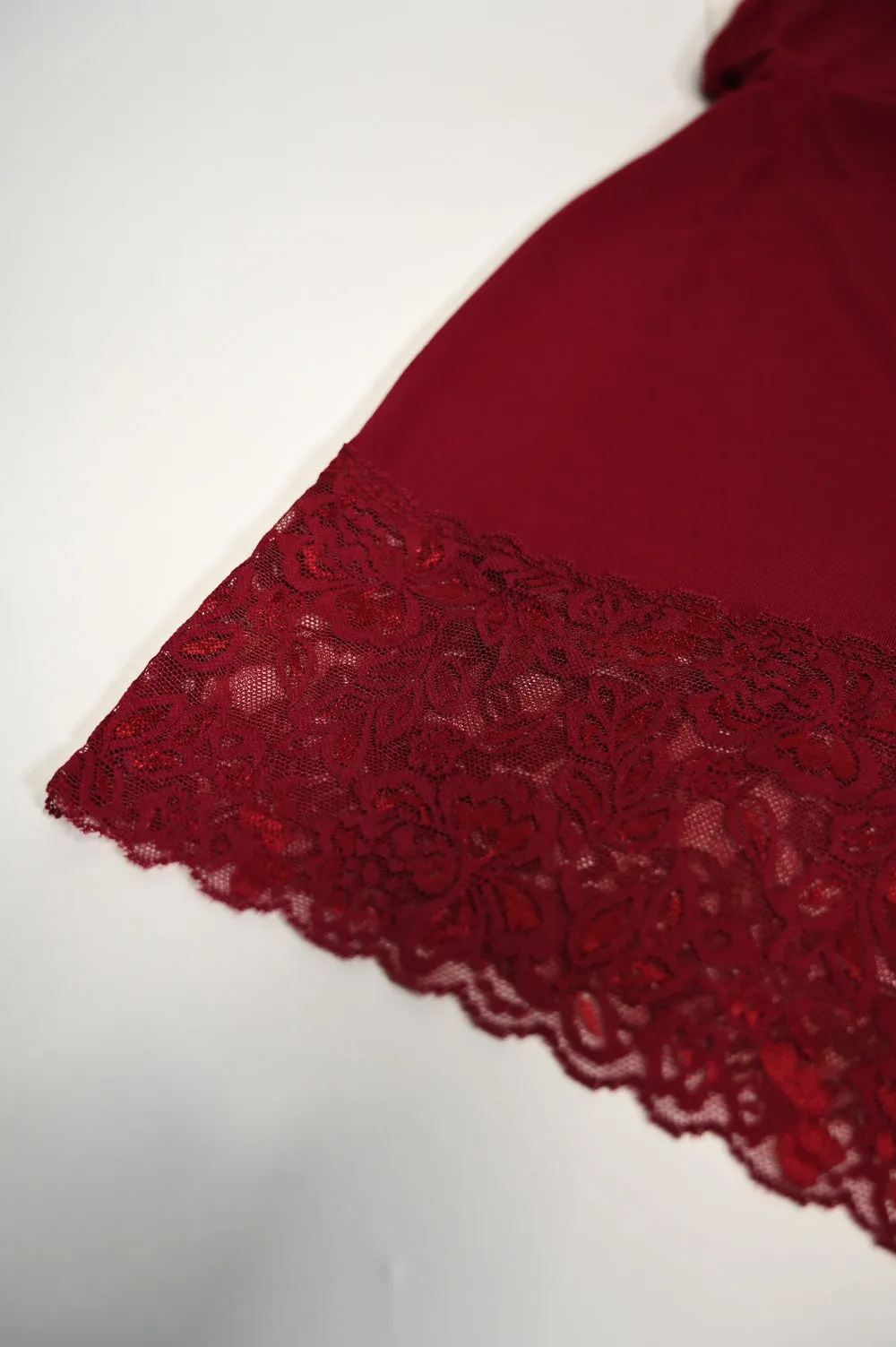 Medium Lace Hem Vest Top