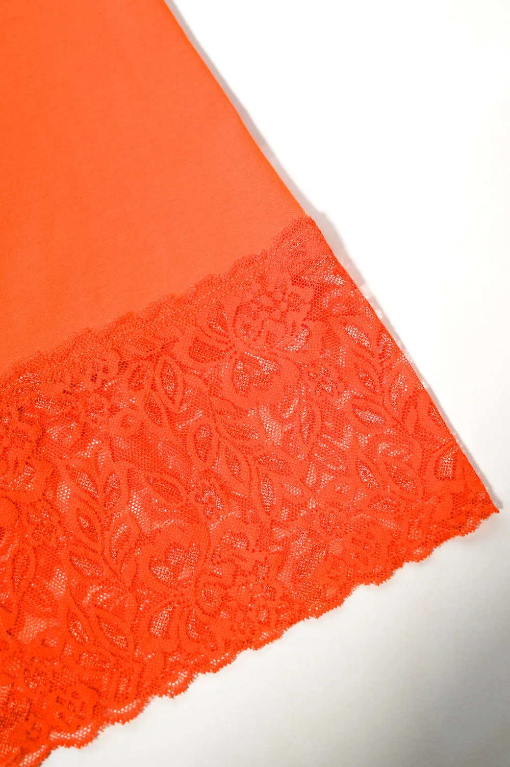 Medium Lace Hem Vest Top