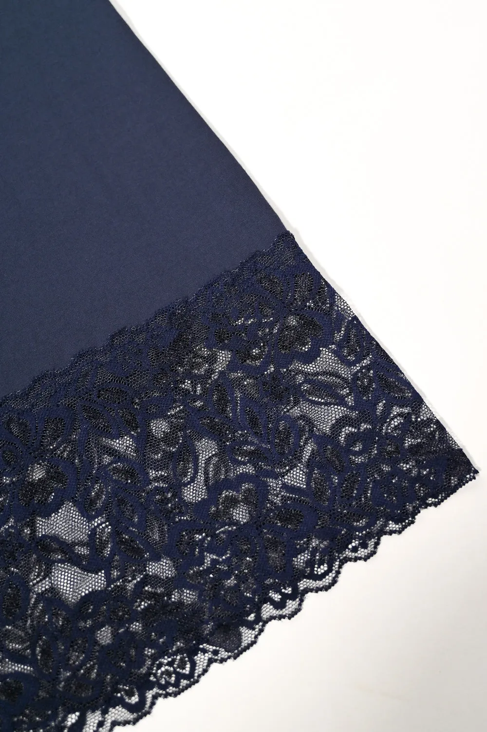 Medium Lace Hem Vest Top