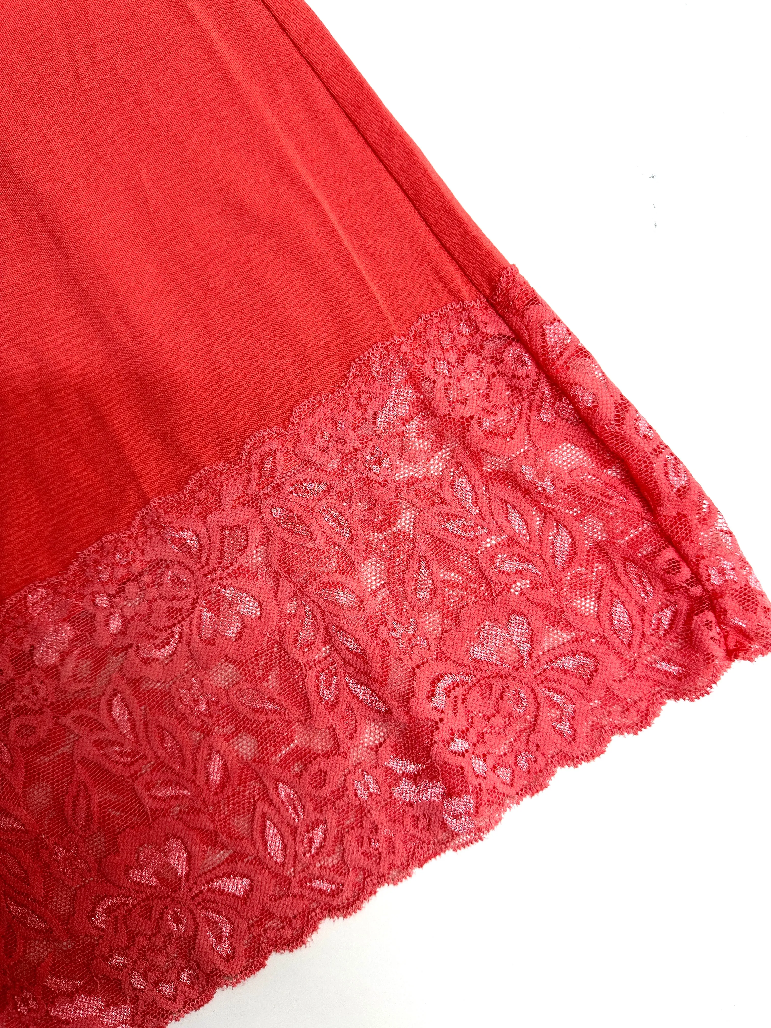 Medium Lace Hem Vest Top