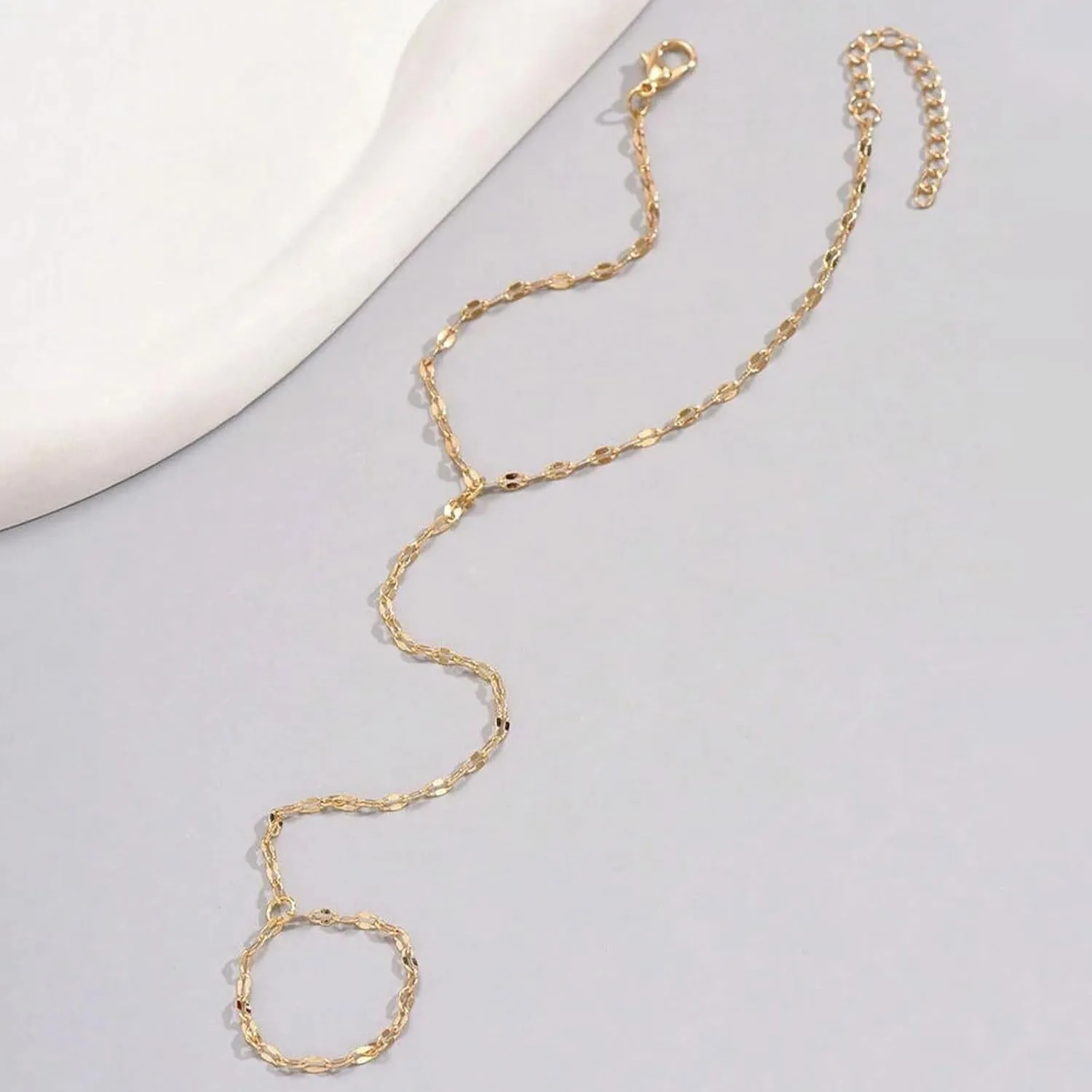 Pearl Bracelet Pearl Bracelets for Women Dainty Gold Charm Bracelet Pearl Hand Chain Bracelet Wedding Jewelry for Brides Bridesmaid Gifts