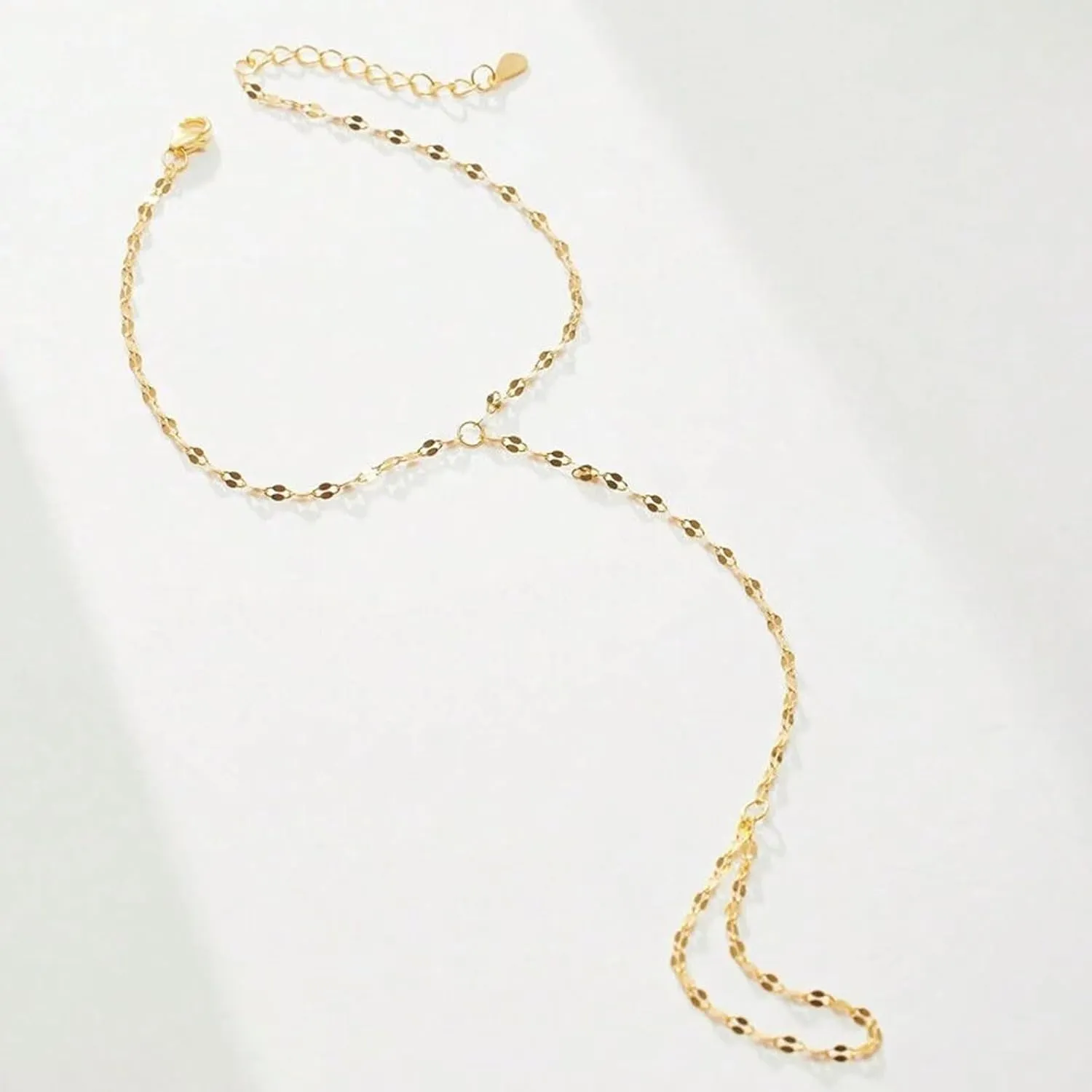 Pearl Bracelet Pearl Bracelets for Women Dainty Gold Charm Bracelet Pearl Hand Chain Bracelet Wedding Jewelry for Brides Bridesmaid Gifts