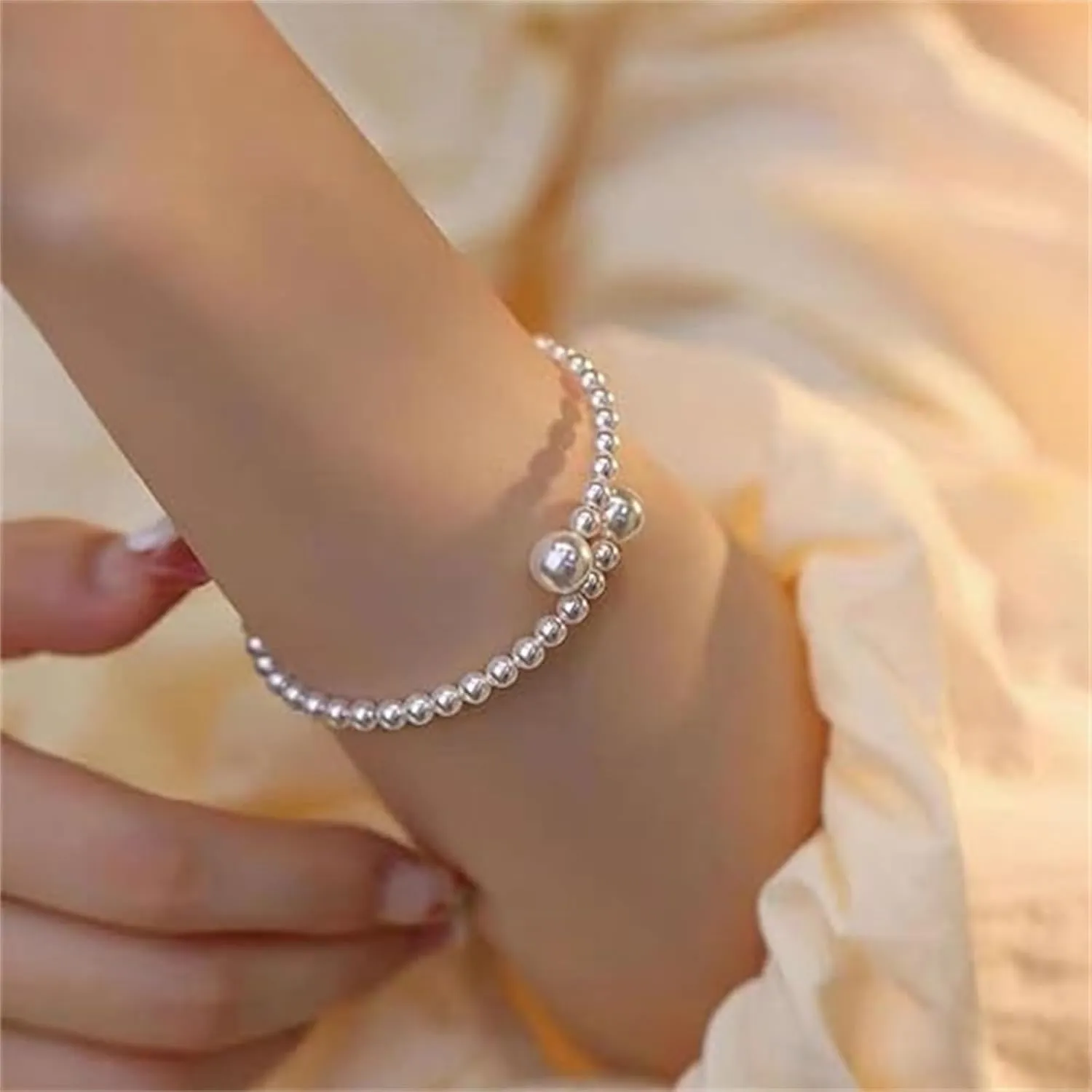 Pearl Bracelets for Women Trendy Stuff Dainty Gold Pearl Bracelet for Women Pearl Beaded Bracelets Stretch Stackable Bracelets Bridesmaid Jewelry Gifts