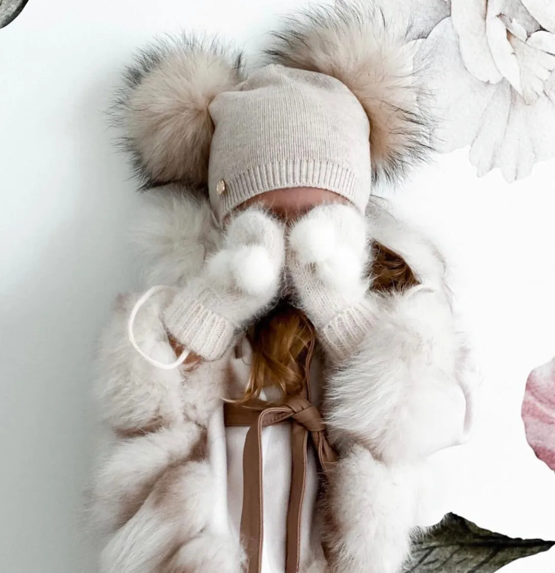 Petite Maison Kids Cream Cashmere Mittens