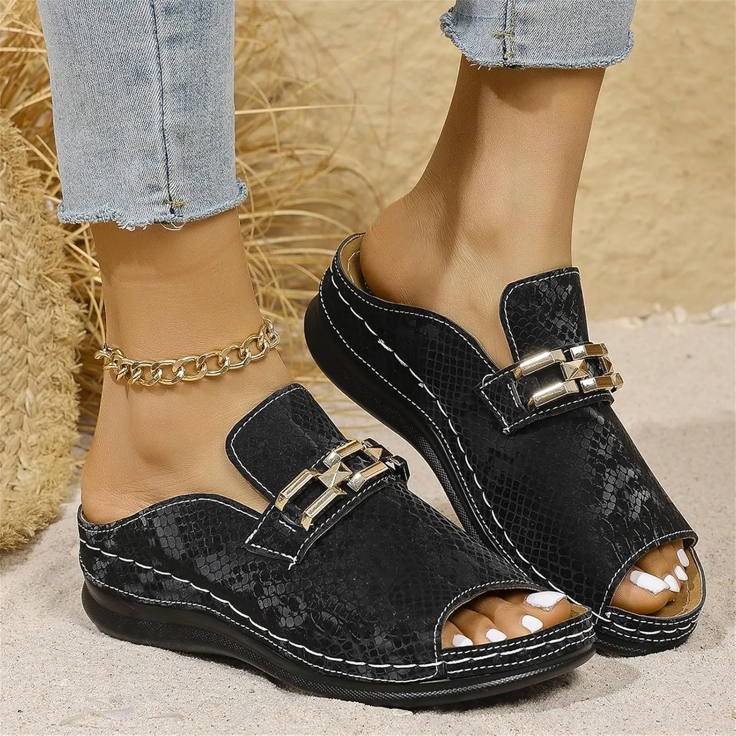 Resort Sandals for Women 2025 Casual Leopard Print Arch Support Low Wedge Sandals Vacation Open Toe Slip On Shoes