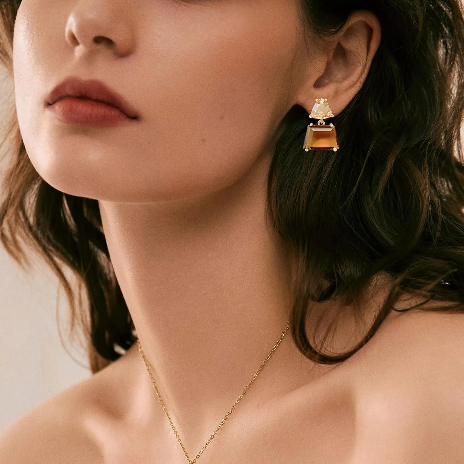 Small Brown Crystal Dangle Earrings for Women  Hypoallergenic Amber Drops, Lightweight Geometric Earrings for Sensitive Ears, Fashion Jewelry Gift for Birthday and Holidays