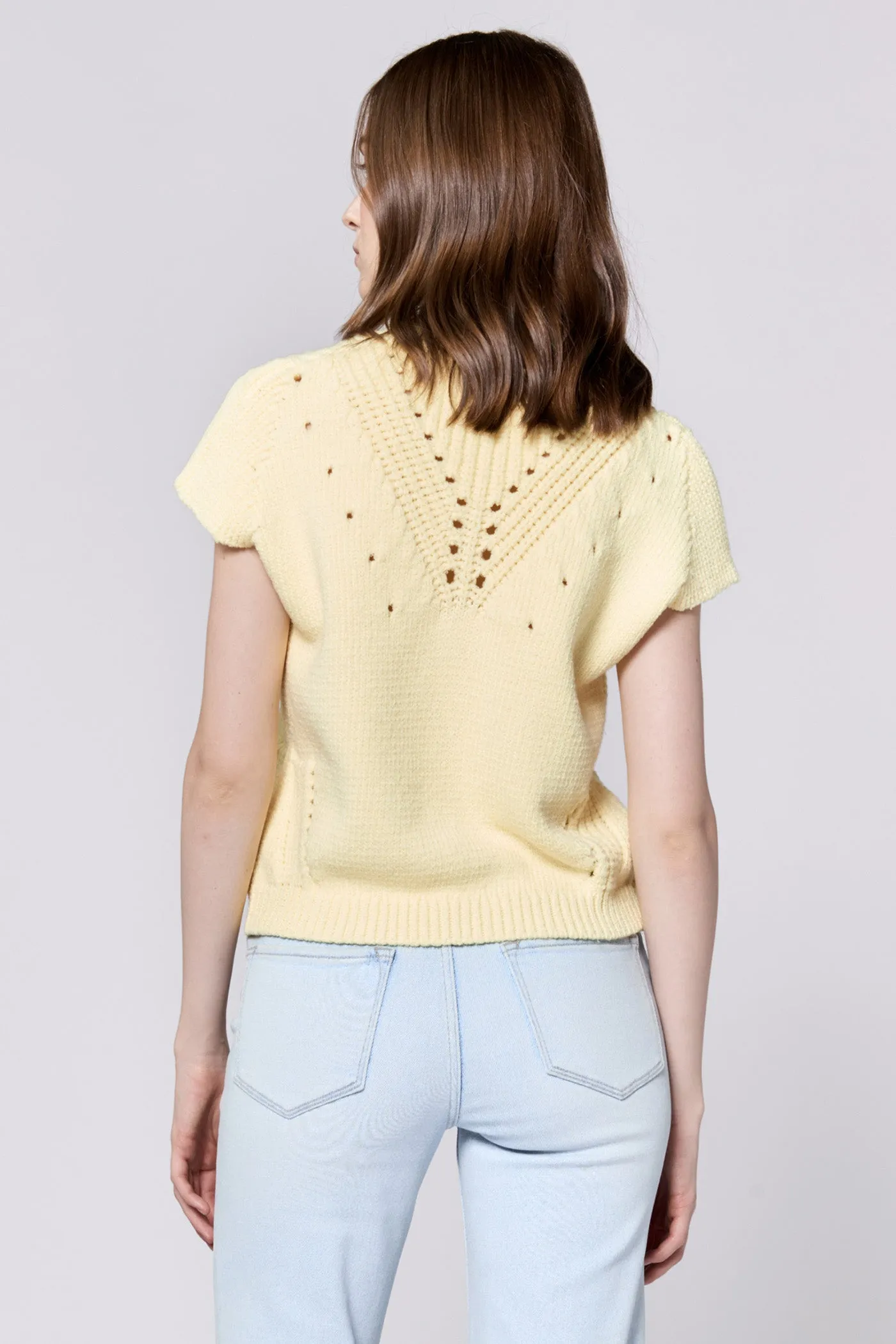 UNA V NECK SLEEVELESS RELAXED FIT SWEATER PALE BANANA