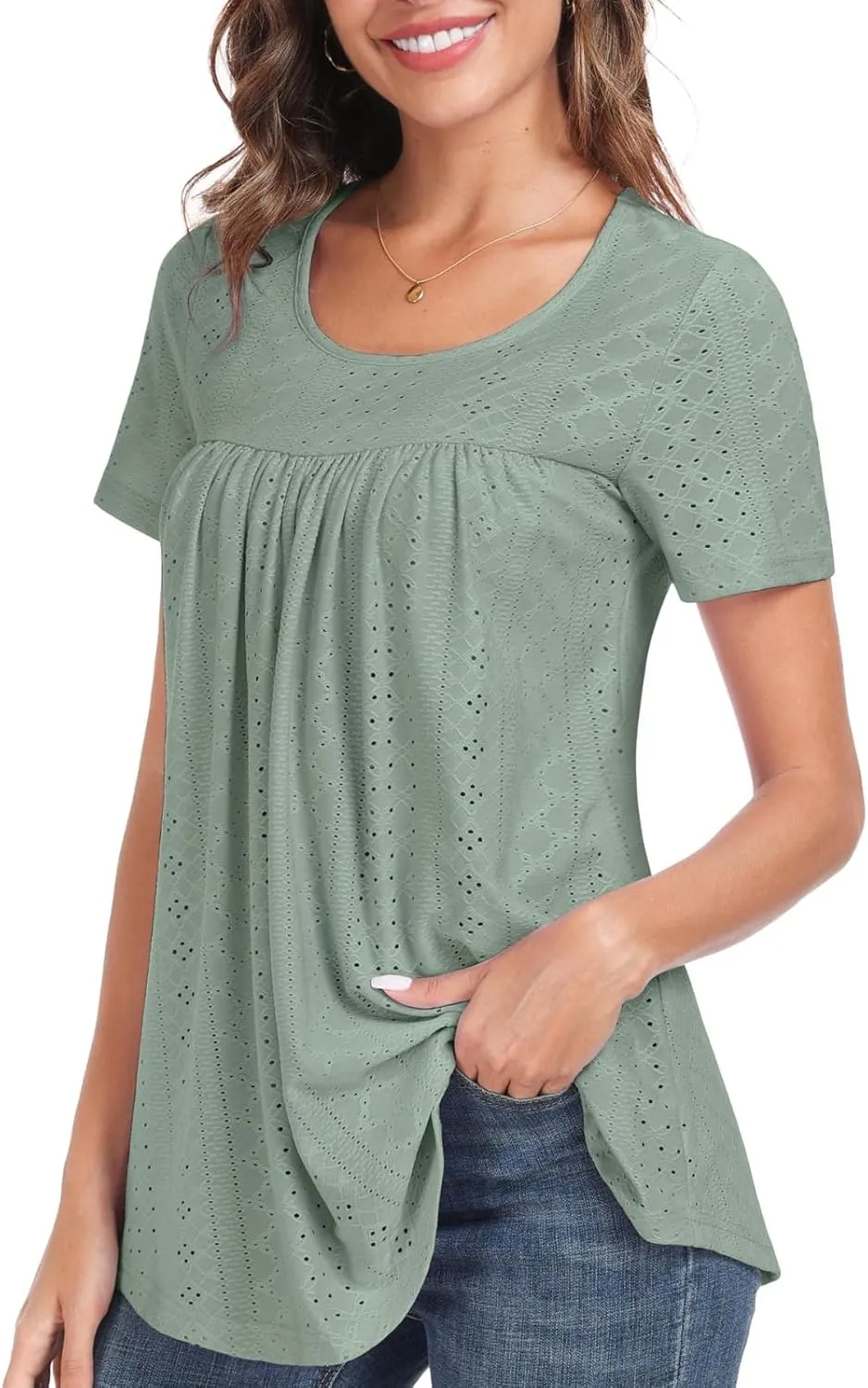 Women's Tunic Tops Loose Fit Short Sleeve Shirts Crew Neck Summer Casual Tops