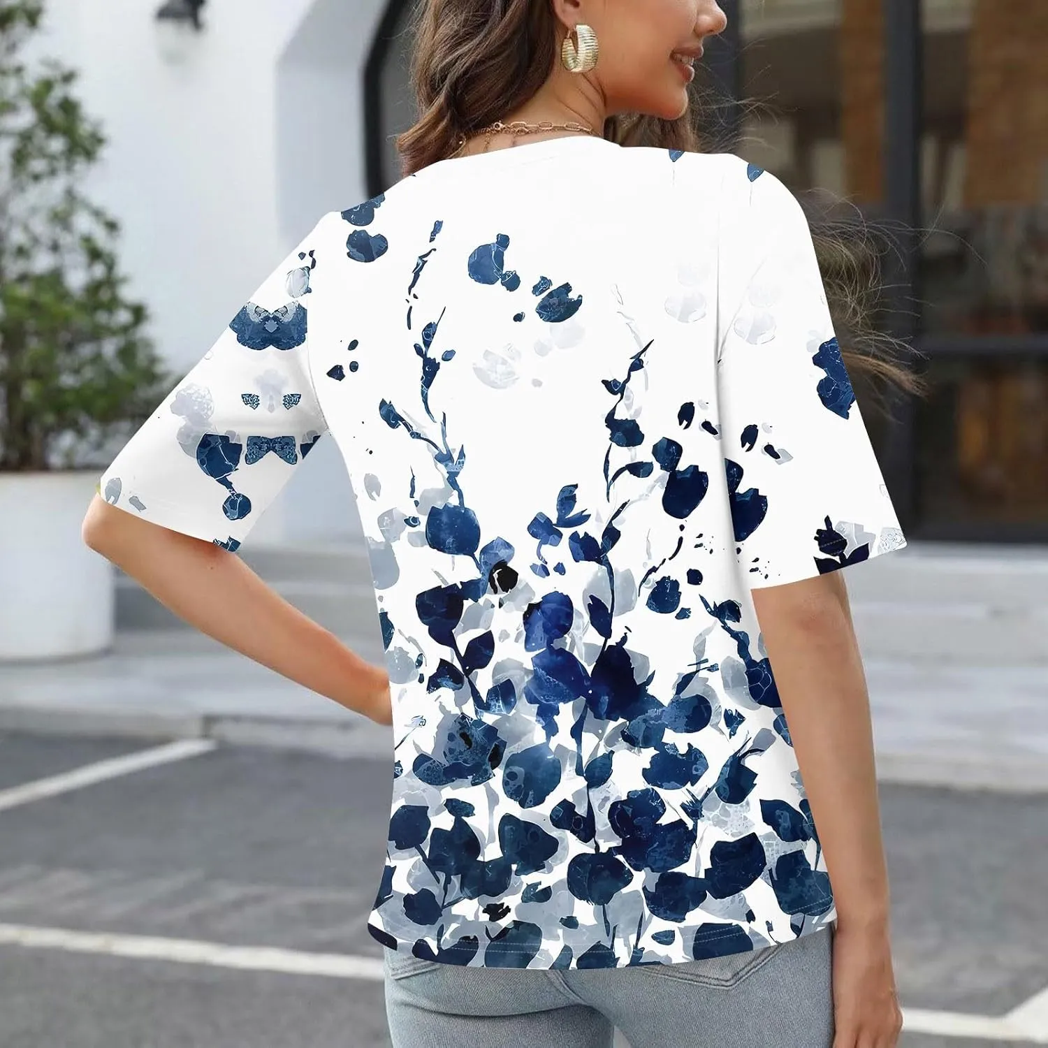 Women's V Neck T Shirts Casual Half Sleeve Tops Basic Summer Tees 2025 Dressy Casual Elbow Sleeve Blouse Trendy